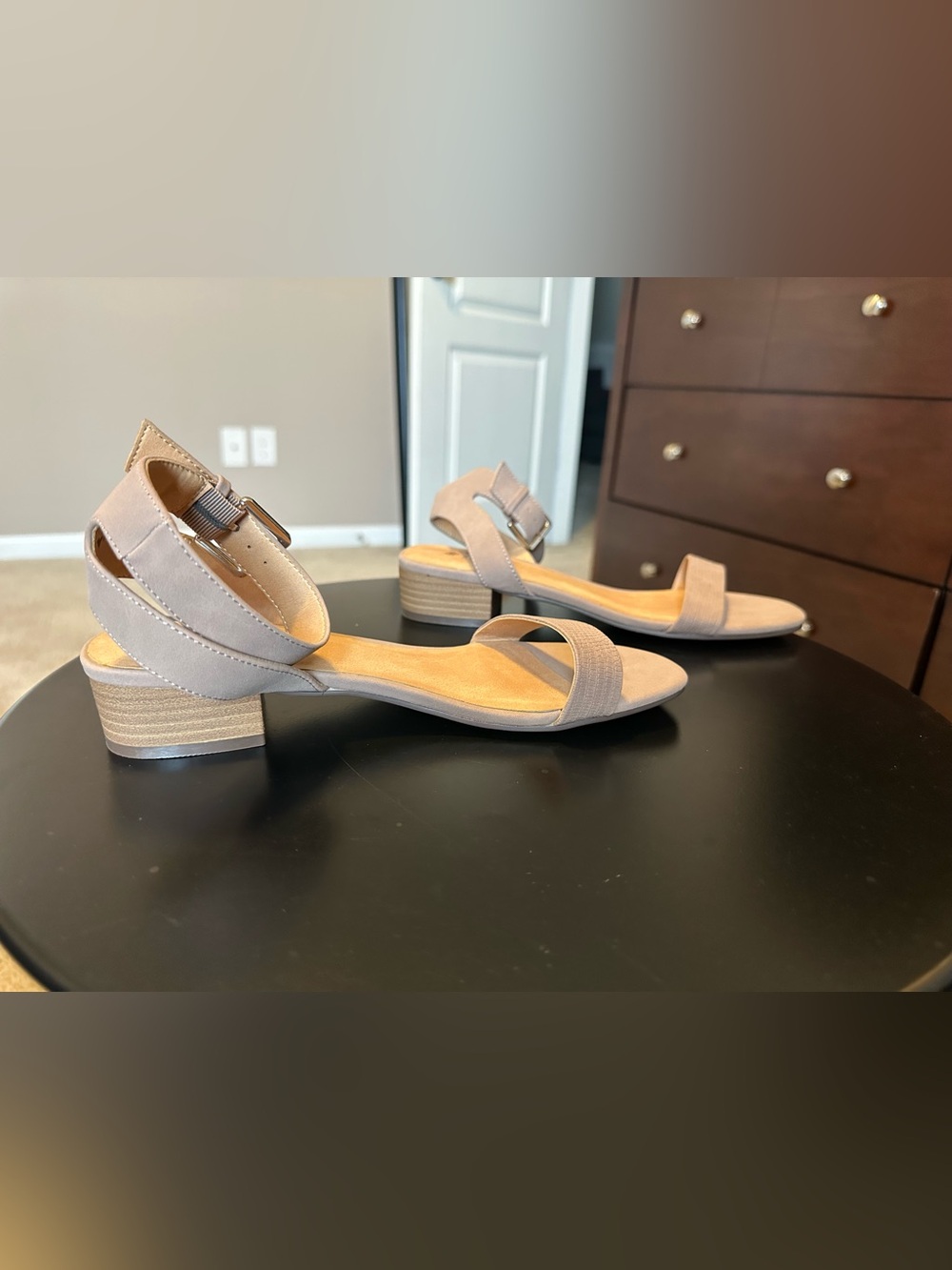 Call it Spring Sandals - Picture 5 of 10